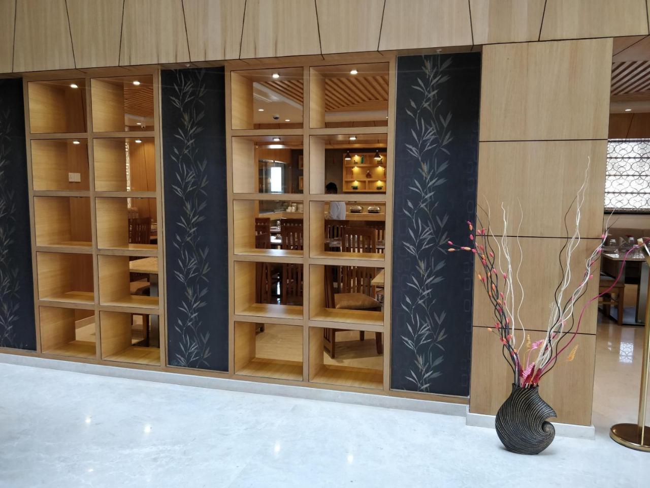 Shivas Galaxy Hotel Devanahalli Екстер'єр фото