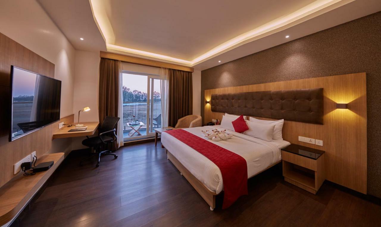 Shivas Galaxy Hotel Devanahalli Екстер'єр фото