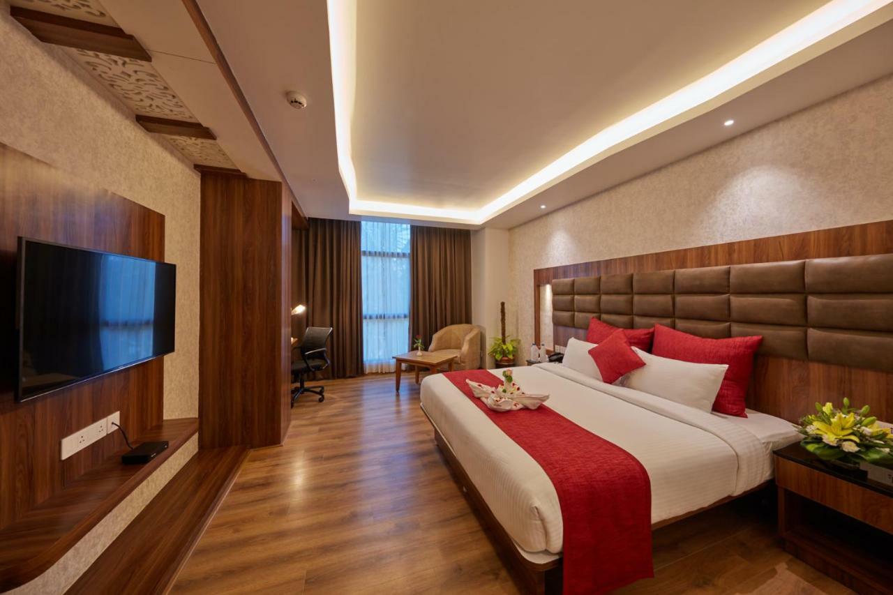 Shivas Galaxy Hotel Devanahalli Екстер'єр фото